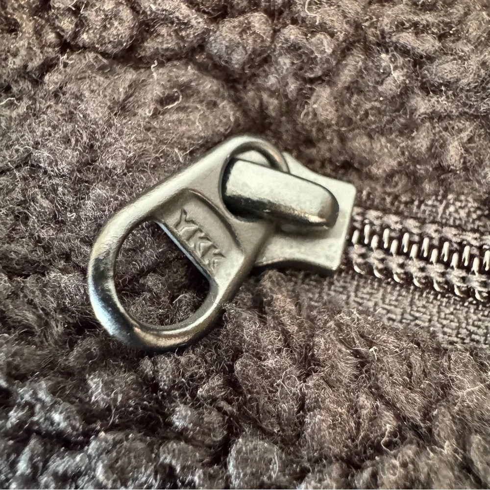 Levi's Black Sherpa Belt Bag​ - Picture 3 of 10